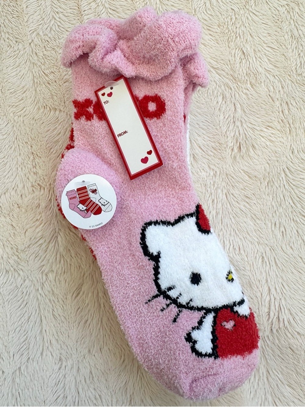 NEW Sanrio Hello Kitty Pack of 3 Valentine’s Day Gift Plush Socks